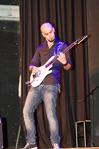 19